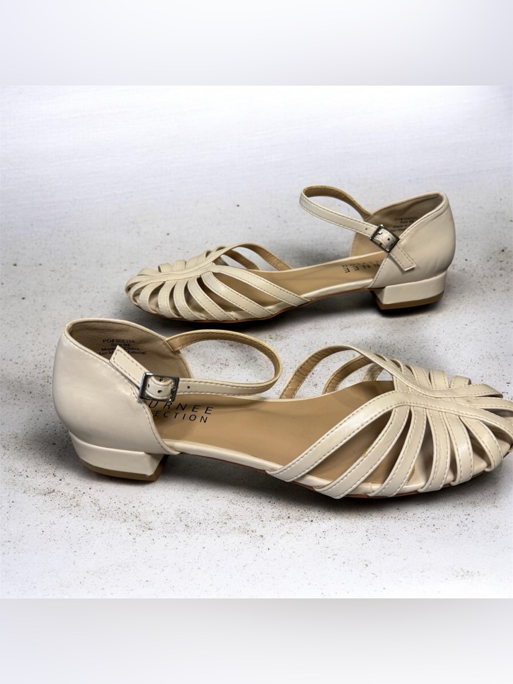 Journee Collection Cream Strappy Low Block Heel Flats, size 9.5, NWOT